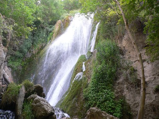 آبشار تنگ کرد,خوزستان,جاذبه های خوزستان,دیدنی های خوزستان,شیدرخ تراول,تور خوزستانآبشار تنگ کرد,خوزستان,جاذبه های خوزستان,دیدنی های خوزستان,